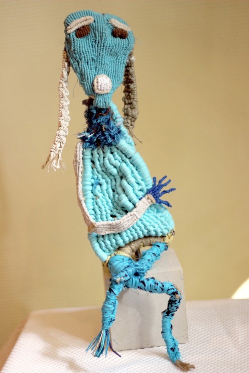 patricia berquin-louisette attend (figurine)